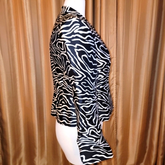 Talbots Black and White Animal Print Jacket Size 10 - Picture 4 of 9